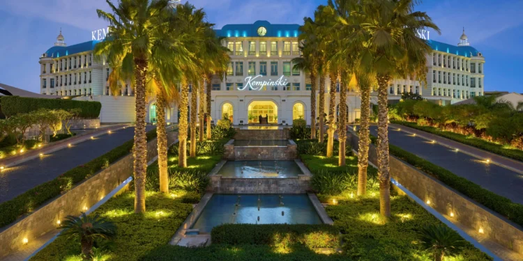 Royal Maxim Palace Kempinski becomes Kempinski Palace Cairo